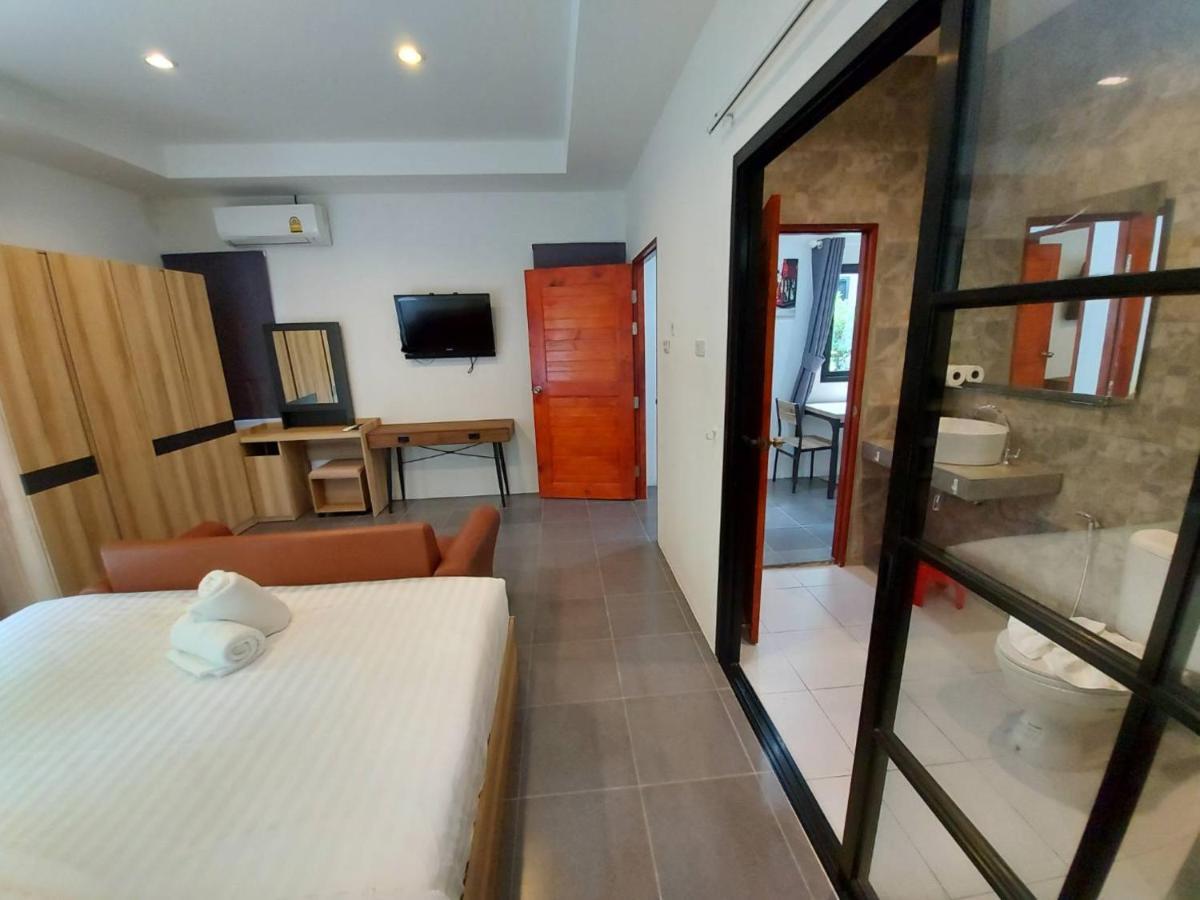 Malinee Resort Bang Tao Beach  Exterior foto