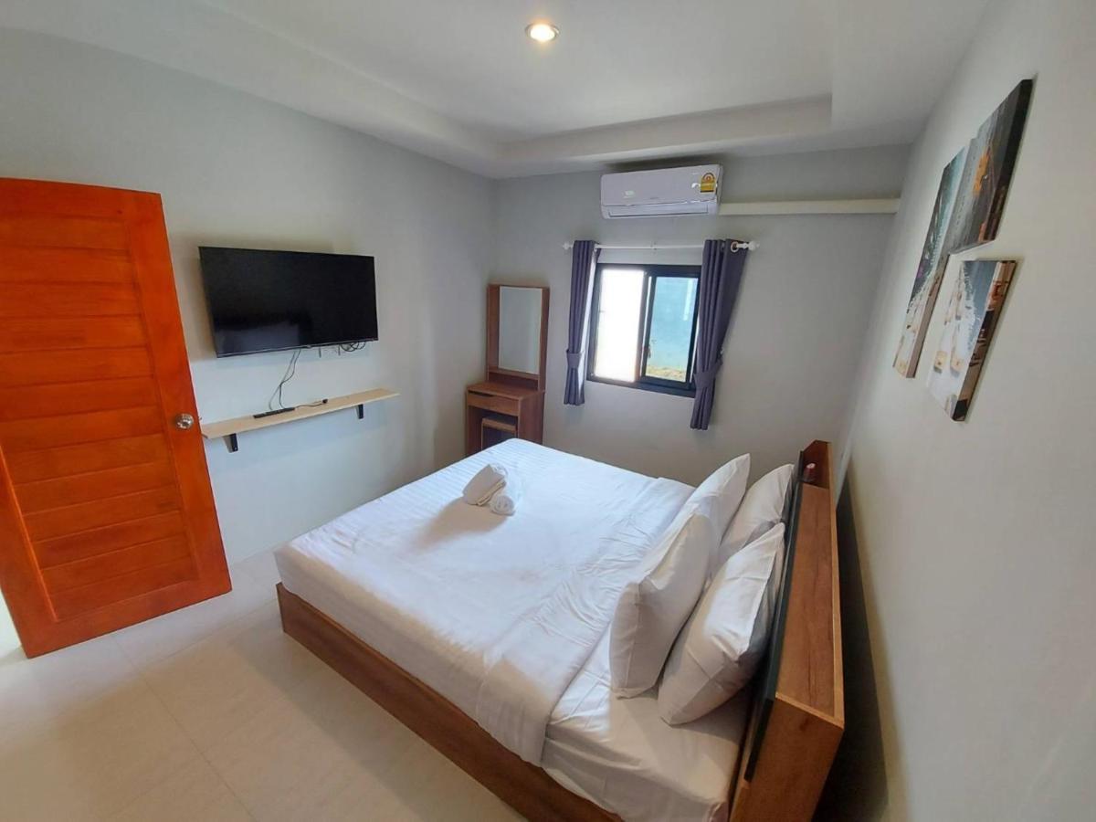Malinee Resort Bang Tao Beach  Exterior foto